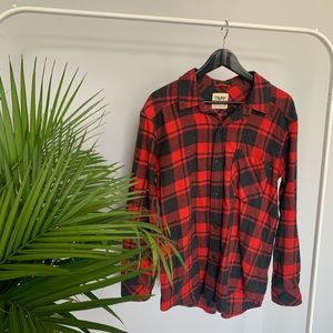 ARITZIA TNA OVERSIZED FLANNEL - size M